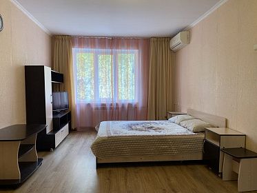 Однокомнатная квартира в центре Лазаревского