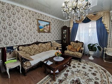 Дом с гостиничным бизнесом в Лазаревском